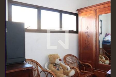 Casa de Condomínio à venda com 4 quartos, 268m² em Água Rasa, São Paulo