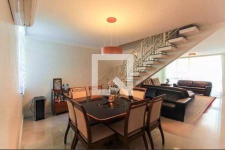 Casa à venda com 3 quartos, 281m² em Mooca, São Paulo