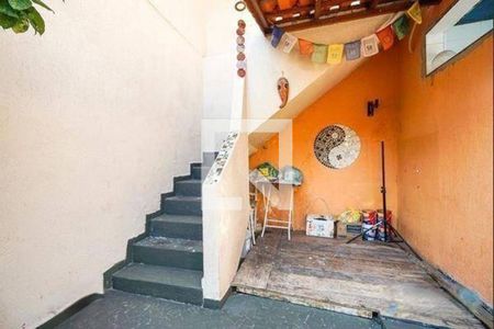 Casa à venda com 5 quartos, 240m² em Vila Prudente, São Paulo