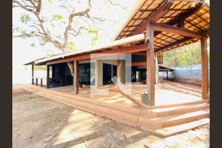 Fachada de casa à venda com 2 quartos, 2000m² em Recanto do Poeta I, Lagoa Santa
