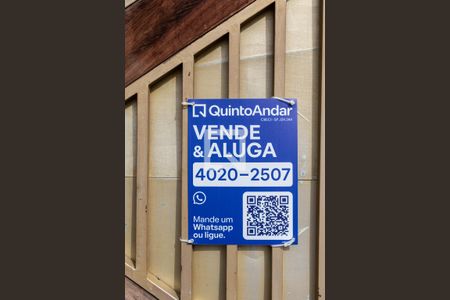 Plaquinha de casa à venda com 3 quartos, 300m² em Parque Continental Iii , Guarulhos