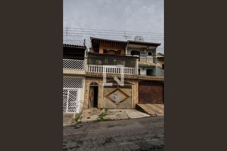 Fachada de casa à venda com 3 quartos, 300m² em Parque Continental Iii , Guarulhos