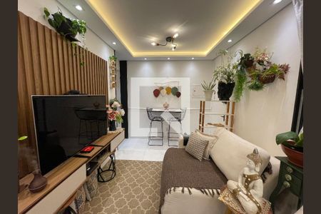 Sala de apartamento para alugar com 2 quartos, 48m² em Jaguaré, São Paulo