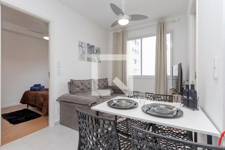 Sala de apartamento à venda com 2 quartos, 34m² em Santo Amaro, São Paulo