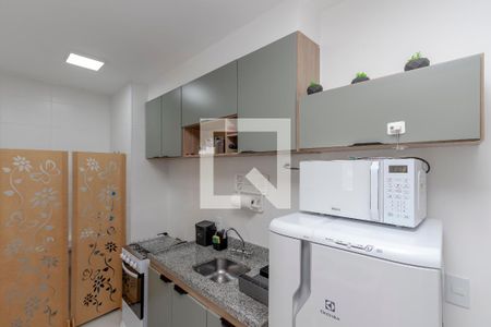 Cozinha de apartamento à venda com 2 quartos, 34m² em Santo Amaro, São Paulo