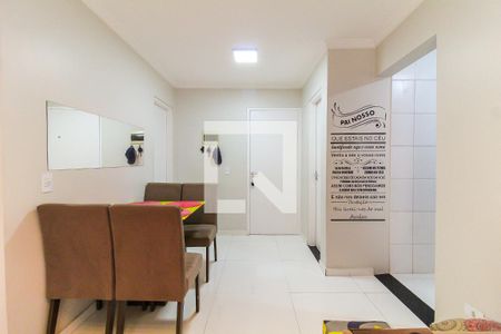 Sala de apartamento para alugar com 2 quartos, 46m² em Vila Nova Curuca, São Paulo