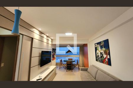 Sala de apartamento para alugar com 1 quarto, 55m² em Pituba, Salvador