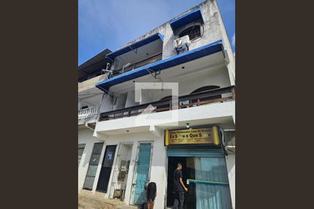 fachada  de casa para alugar com 1 quarto, 30m² em Itapuã, Salvador