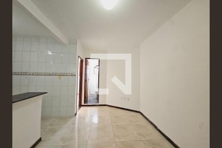 Sala de casa para alugar com 1 quarto, 30m² em Itapuã, Salvador