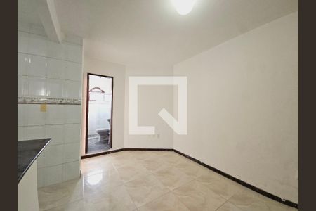 Sala de casa para alugar com 1 quarto, 30m² em Itapuã, Salvador