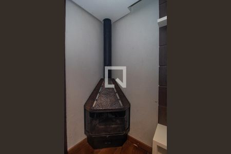 Sala de casa à venda com 4 quartos, 300m² em Cristal, Porto Alegre