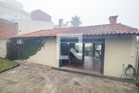 Garagem de casa para alugar com 4 quartos, 300m² em Cristal, Porto Alegre