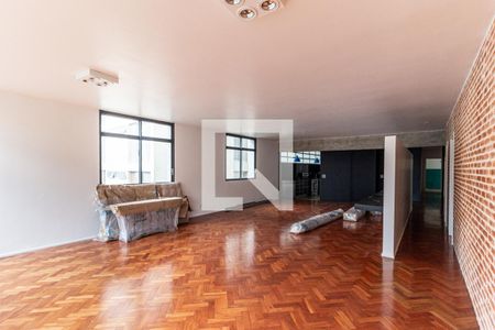 Sala de apartamento para alugar com 4 quartos, 244m² em Higienópolis, São Paulo