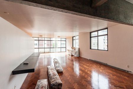 Sala de apartamento para alugar com 4 quartos, 244m² em Higienópolis, São Paulo