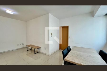 Sala de apartamento à venda com 3 quartos, 169m² em Prado, Belo Horizonte