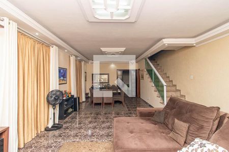 Sala de casa à venda com 3 quartos, 349m² em Vila Medeiros, São Paulo