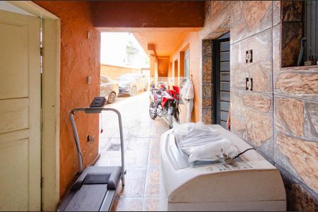 Área de Serviço 2 de casa à venda com 4 quartos, 214m² em Salgado Filho, Belo Horizonte