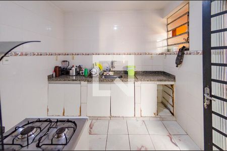 Cozinha de casa à venda com 4 quartos, 214m² em Salgado Filho, Belo Horizonte