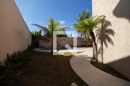 Quintal de casa de condomínio à venda com 5 quartos, 1000m² em Sh Contagem, Brasília