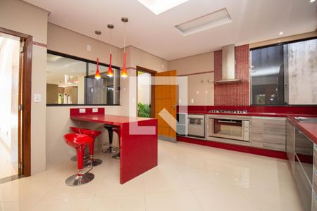 Cozinha de casa de condomínio à venda com 5 quartos, 1000m² em Sh Contagem, Brasília