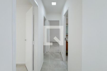 Corredor de apartamento para alugar com 3 quartos, 73m² em Vila Monumento, São Paulo