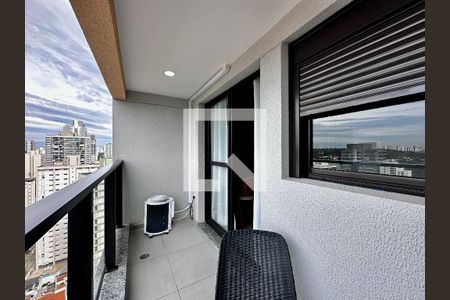 Sacada de kitnet/studio para alugar com 1 quarto, 29m² em Jardim das Acacias, São Paulo