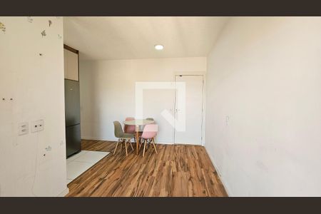 Sala/Cozinha de apartamento para alugar com 2 quartos, 48m² em Vila Nambi, Jundiaí