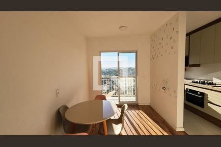 Sala de apartamento para alugar com 2 quartos, 48m² em Vila Nambi, Jundiaí