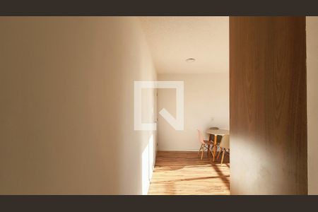 Corredor de apartamento para alugar com 2 quartos, 48m² em Vila Nambi, Jundiaí