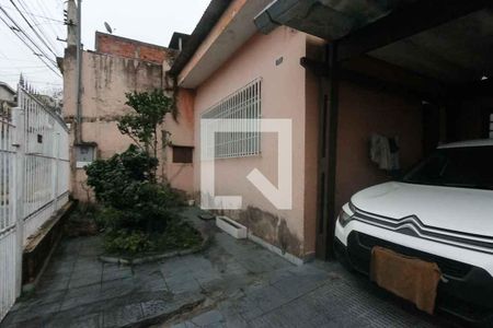 Garagem de casa à venda com 2 quartos, 200m² em Jardim Colorado, São Paulo