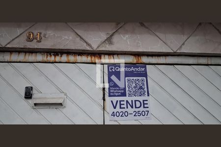 Plaquinha de casa à venda com 3 quartos, 157m² em Olímpico, São Caetano do Sul