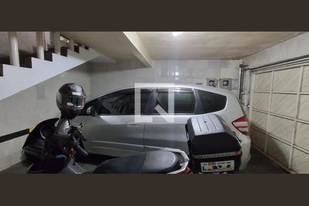 Garagem de casa à venda com 3 quartos, 157m² em Olímpico, São Caetano do Sul