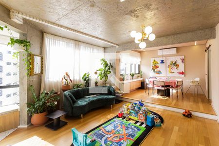 Sala de apartamento para alugar com 3 quartos, 170m² em Moema, São Paulo