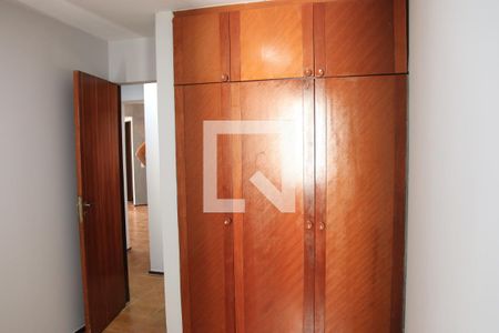 Quarto 2 de apartamento para alugar com 3 quartos, 90m² em Setor Oeste, Goiânia
