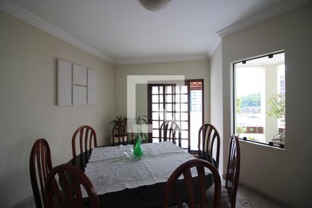 Sala de casa à venda com 3 quartos, 362m² em Nova Petrópolis, São Bernardo do Campo