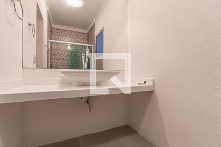 Banheiro Suite de casa à venda com 3 quartos, 225m² em Vila Moinho Velho, São Paulo