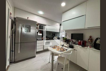 Apartamento à venda com 2 quartos, 118m² em Piratininga, Niterói