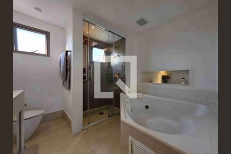 Apartamento à venda com 3 quartos, 252m² em Santana, São Paulo