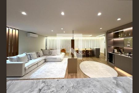 Apartamento à venda com 3 quartos, 197m² em Jardim das Acacias, São Paulo