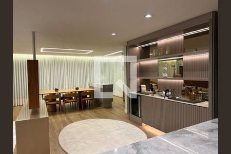 Apartamento à venda com 3 quartos, 197m² em Jardim das Acacias, São Paulo
