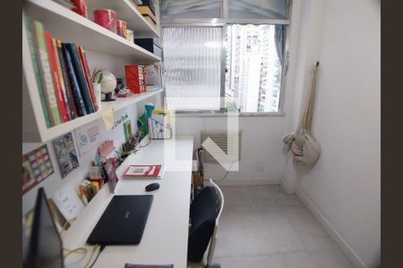 Apartamento à venda com 2 quartos, 50m² em Icaraí, Niterói