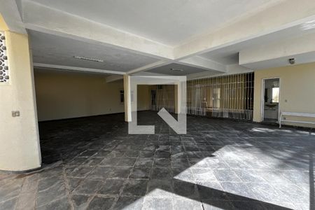 Garagem de casa à venda com 4 quartos, 466m² em Jardim Guanabara, Rio de Janeiro