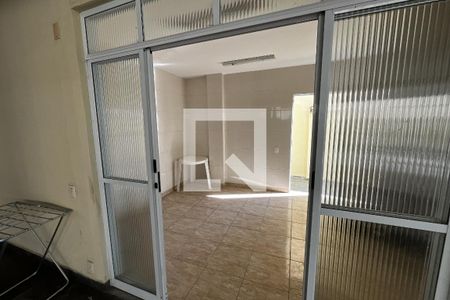 Área de Serviço de casa à venda com 4 quartos, 466m² em Jardim Guanabara, Rio de Janeiro