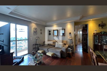 Sala de TV de apartamento à venda com 3 quartos, 90m² em Vila Madalena, São Paulo