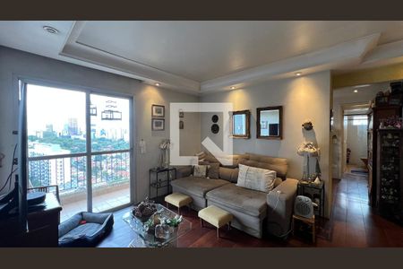 Sala de TV de apartamento à venda com 3 quartos, 90m² em Vila Madalena, São Paulo
