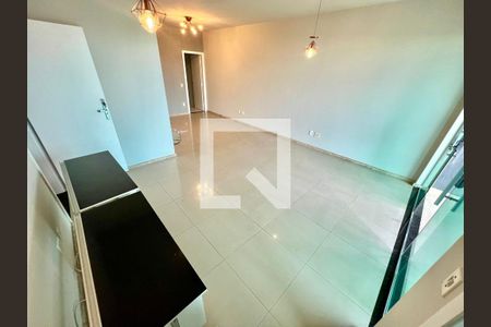 Sala de casa para alugar com 3 quartos, 180m² em Santa Amelia, Belo Horizonte