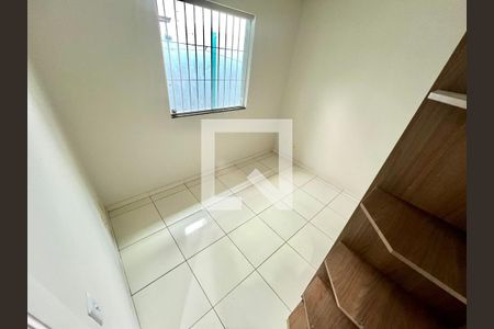 Quarto 1 de casa para alugar com 3 quartos, 180m² em Santa Amelia, Belo Horizonte