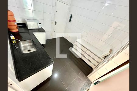 Cozinha de casa para alugar com 3 quartos, 180m² em Santa Amelia, Belo Horizonte