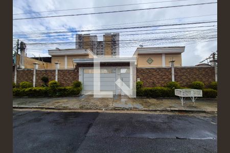 Fachada de casa de condomínio à venda com 2 quartos, 70m² em Vila Campanela, São Paulo