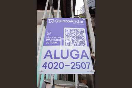 Placa instalada de casa para alugar com 1 quarto, 55m² em Freguesia do Ó, São Paulo